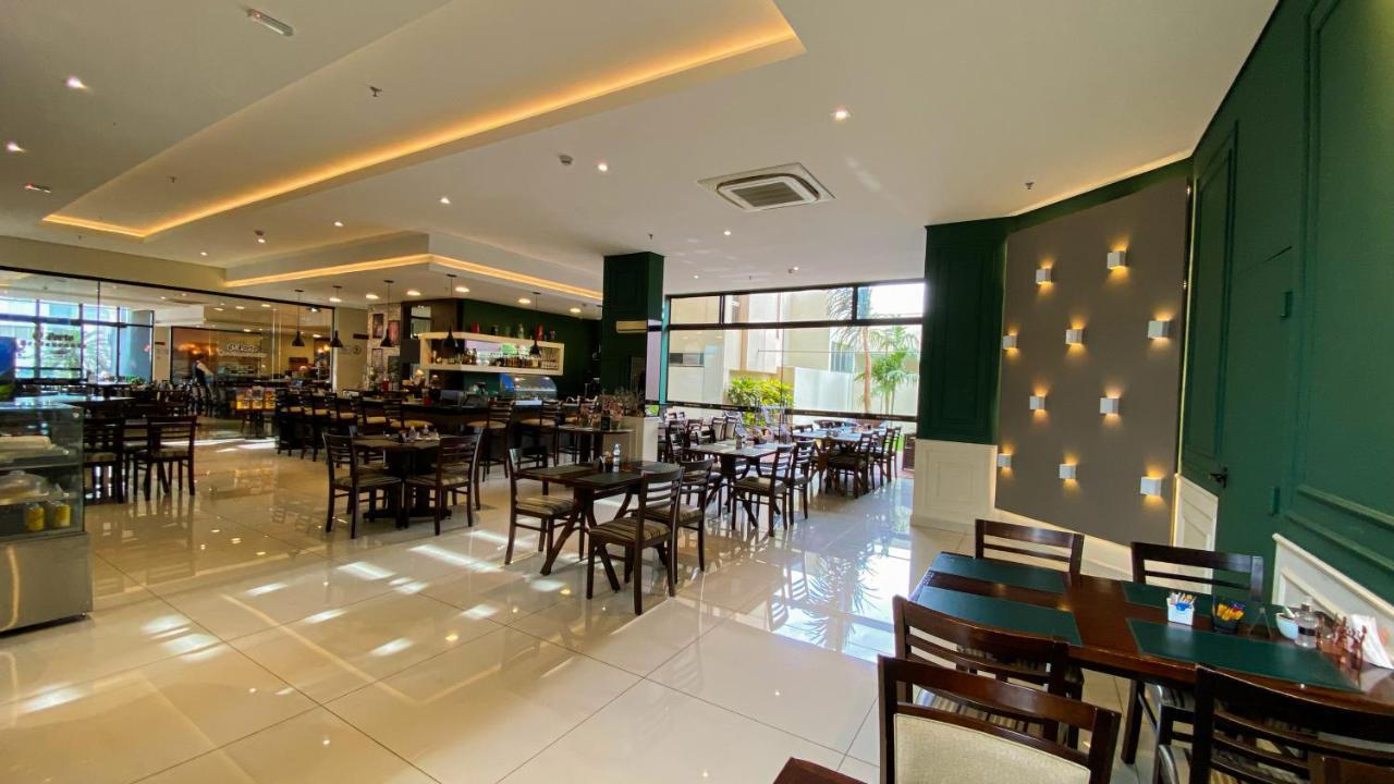 Hotel Hd Park Assis